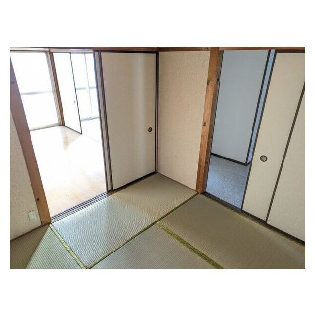 岐阜市北一色９丁目のアパートの内装