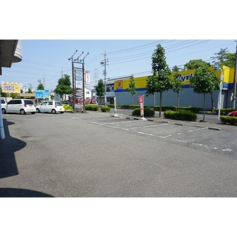 笠井ビルの駐車場