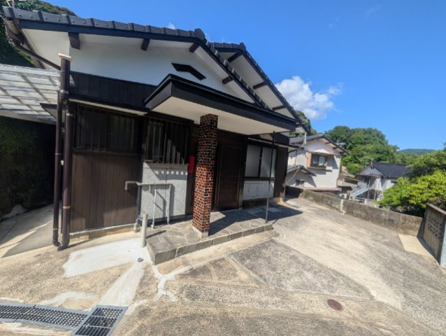 宮崎貸家376-7の駐車場