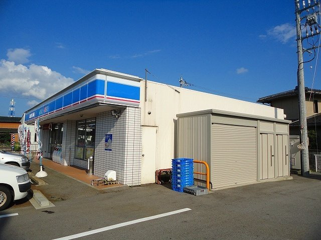 ヴィラ・ヴェルソー　Ⅱの周辺|ローソンまで550m