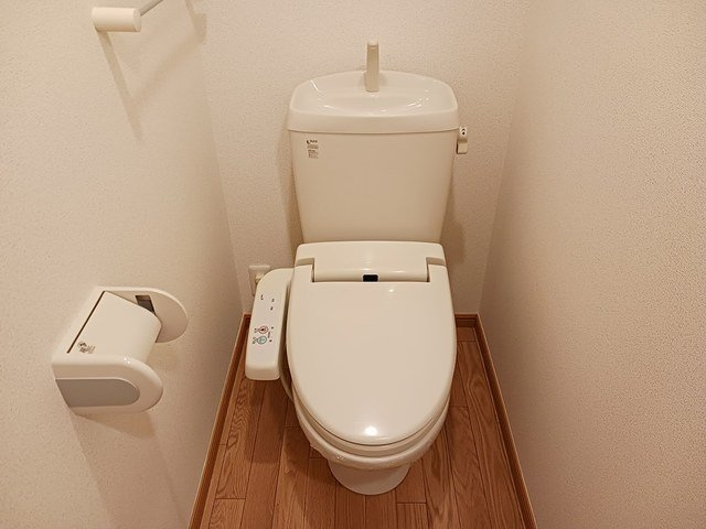 ヴィラ・ヴェルソー　Ⅱのトイレ|トイレもきれいです