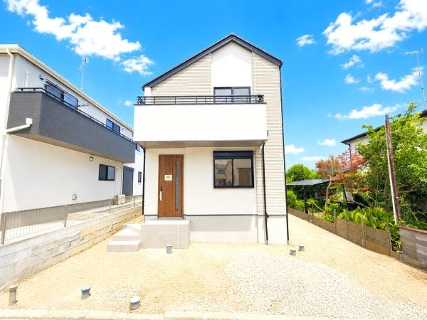 横浜市旭区白根６丁目の新築一戸建