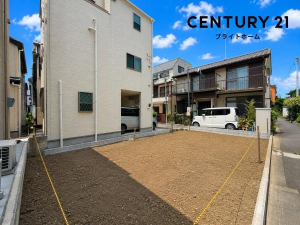 川崎市幸区北加瀬１丁目の新築一戸建の前面道路含む現地写真|陽当りの良さ、住環境を現地にてご確認下さい！
周辺環境も合わせてご案内させていただきます！