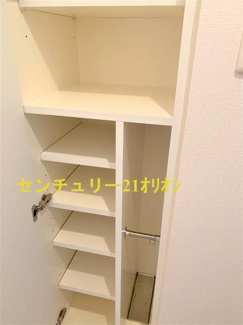 【玄関】 | RESIDIA　NAKAMURABASHI／レジディア中村橋 | シューズBOX