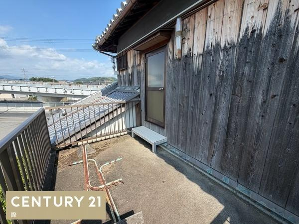 有田川町水尻　中古戸建のバルコニー