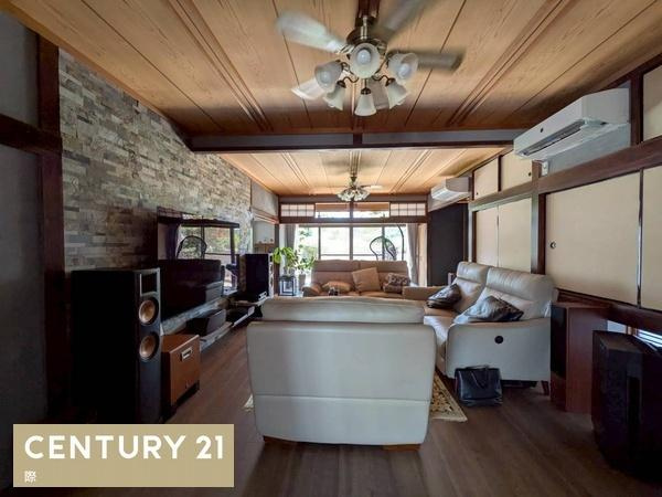 貴志川町井ノ口　中古戸建の居間・リビング