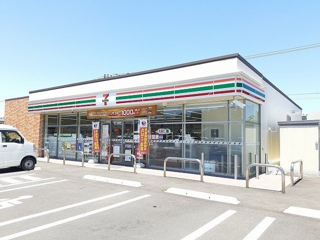 デスパシオ　カーサＢ棟の周辺|セブンイレブン日南油津店まで950m