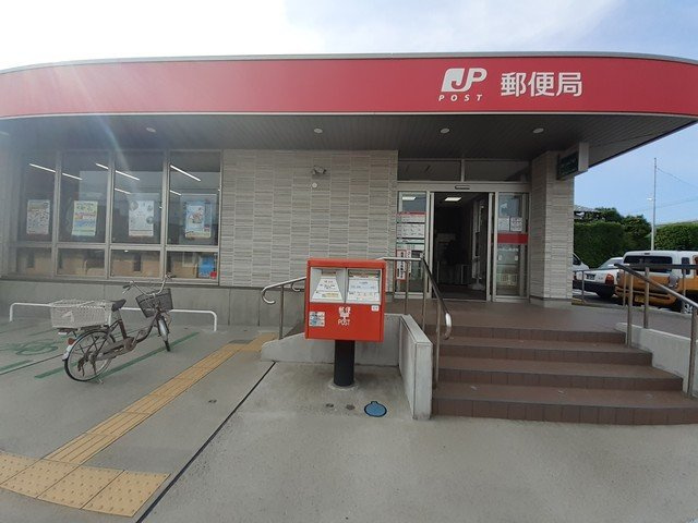 コンフォールの周辺|新潟中野山郵便局まで726m