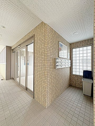 プレステージ金城のロビー