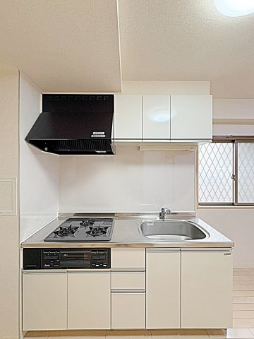 プレステージ金城のキッチン