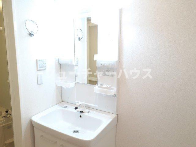 エクセレントの洗面所|コンパクトで使いやすい洗面所