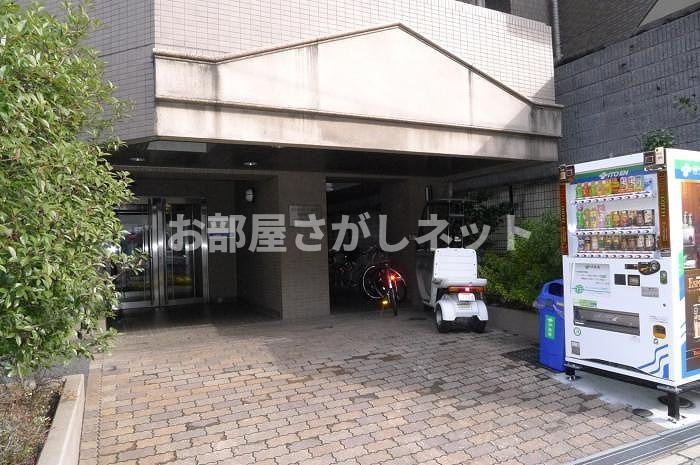 ステージファースト代々木【おとり物件なし】#学生・社会人にオススメ！初期費用分割払いOK！のエントランス
