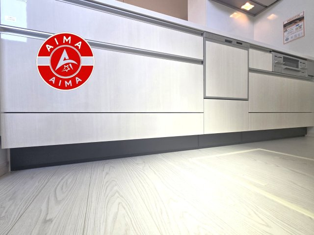 古賀市花鶴丘2丁目第2-2棟（2号棟）の内観：施工例|キッチン。グリル・食器洗い乾燥機・浄水器も完備。