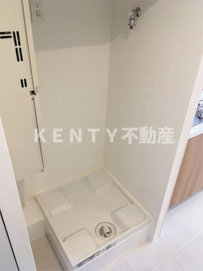 【設備】 | ラティエラ西蒲田 | 室内洗濯機置場