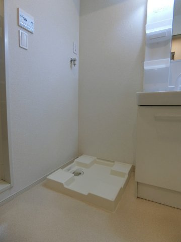 フォーチュネイトハウスＣの洗面所|イメージ102号室の写真