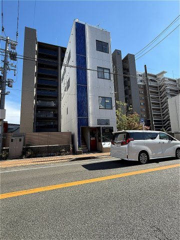 上嶋ビルの外観