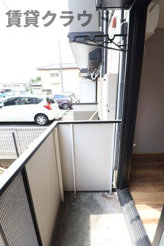 プリシェール稲荷町のバルコニー|お洗濯にも便利なバルコニー付き