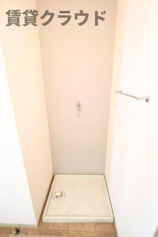 プリシェール稲荷町の洗面所|洗濯機置場