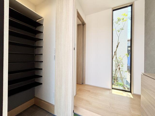富士宮市野中の新築一戸建|ドアを開けた瞬間、美しい緑が…