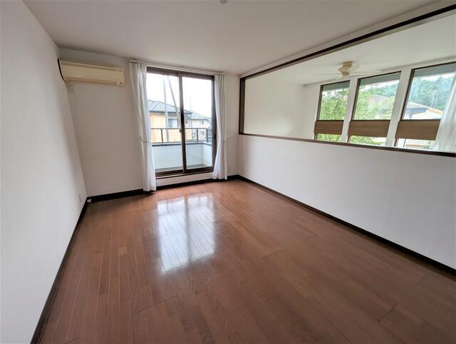 富士宮市大鹿窪の中古一戸建|２階９帖のお部屋は主寝室とし…