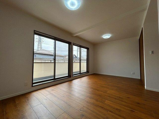 富士市伝法の中古一戸建|２階東側洋室　別角度