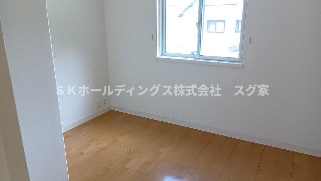 高浜町立石中古戸建住宅の洋室
