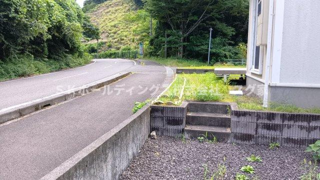 高浜町立石中古戸建住宅の前面道路含む現地写真