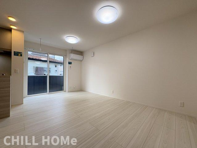 D-ROOM台新田町の居間・リビング|他社様掲載物件もまとめてご紹介、ご案内可能です(^^)/