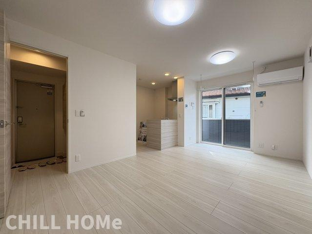 D-ROOM台新田町の居間・リビング|他社様掲載物件もまとめてご紹介、ご案内可能です(^^)/