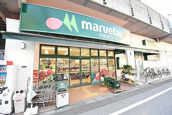 フュージョナル両国TREの周辺