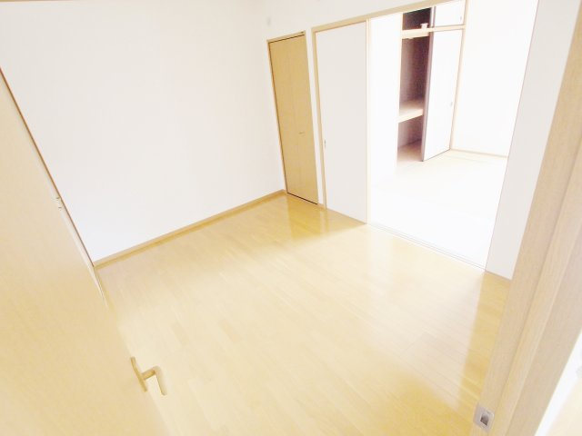 サザンクロスⅡの洋室