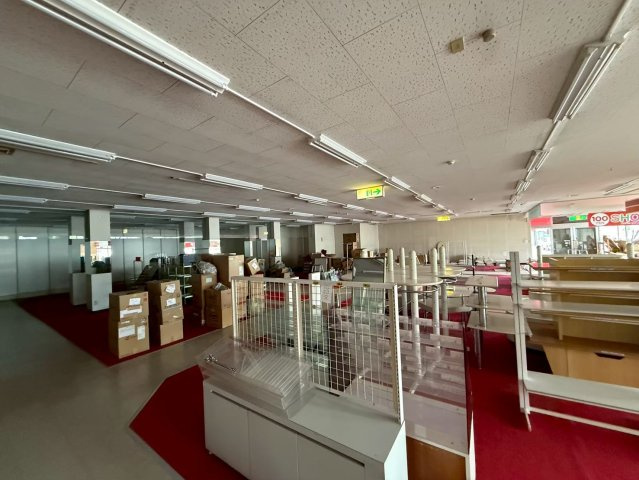 美原4丁目テナントのその他