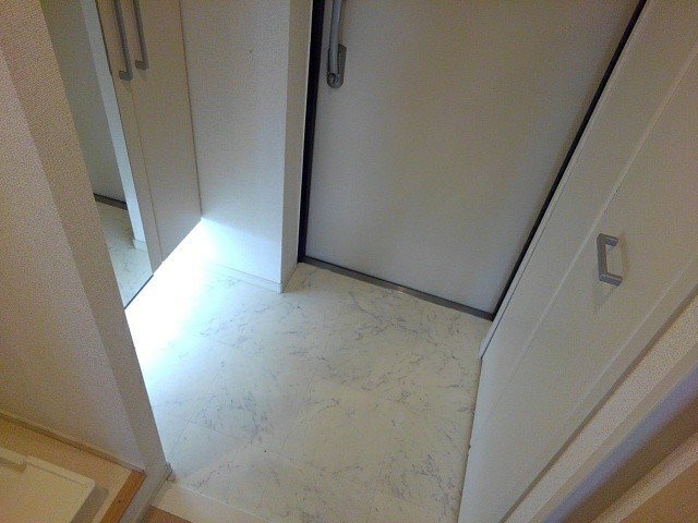 メゾンド・ファベルの玄関