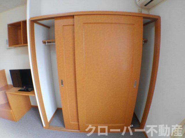 レオパレスヴィルヌーブの収納