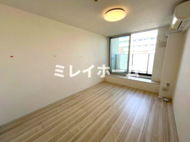 クレヴィスタ大森西の居間・リビング|同建物内、別のお部屋の参考写真になります。