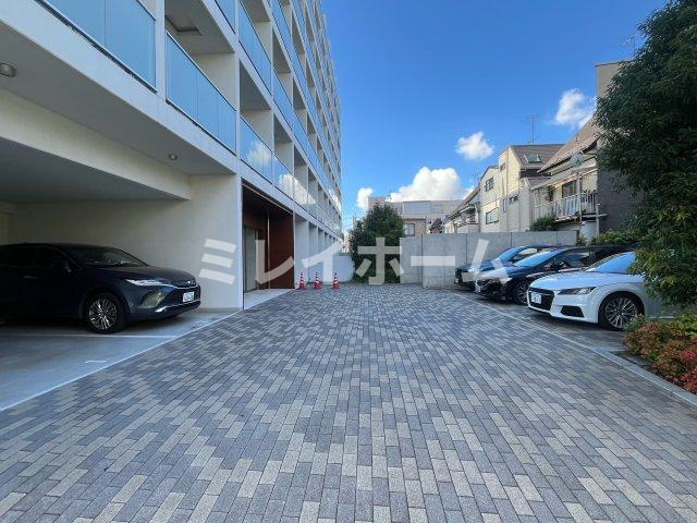 クレヴィスタ大森西の駐車場|同建物内、別のお部屋の参考写真になります。
