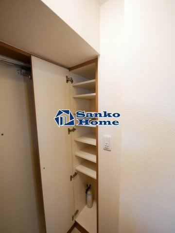 スカイコート本郷東大前第３の玄関