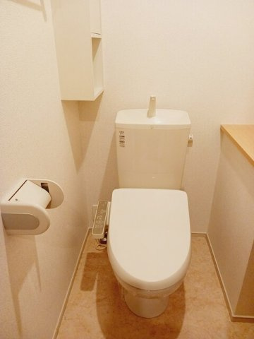 【トイレ】 | テール・リュミエール　Ⅰ | 落ち着いたトイレです