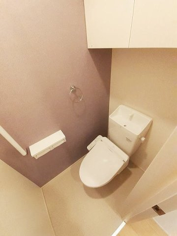 ヴェルミリオンⅠのトイレ|コンパクトで使いやすいトイレです
