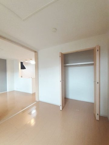 リヴ．プランドールＡの収納|大きなものも収納できそうです