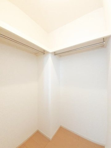 グランアムールⅡの収納|こまごまとしたものを収納できそうですね