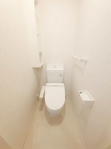 フィオーレＳＫのトイレ|清潔感のあるトイレです