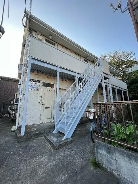 鎌ケ谷市東道野辺７丁目のアパートの外観