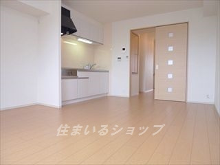 ユニベールＢのキッチン|浄水器一体型シャワー水栓