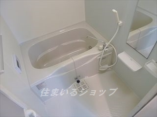 ユニベールＢの浴室|追い焚き・浴室暖房乾燥機あり