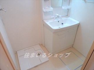 ユニベールＢの洗面所|シャンプードレッサー