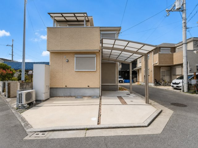 堺市美原区大保戸建の外観|外観は落ち着いています