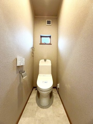 堺市美原区大保戸建のトイレ|トイレもきれいです