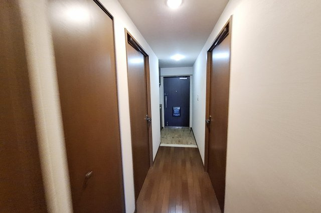 サンシティ貝塚五番館の玄関|エントランス