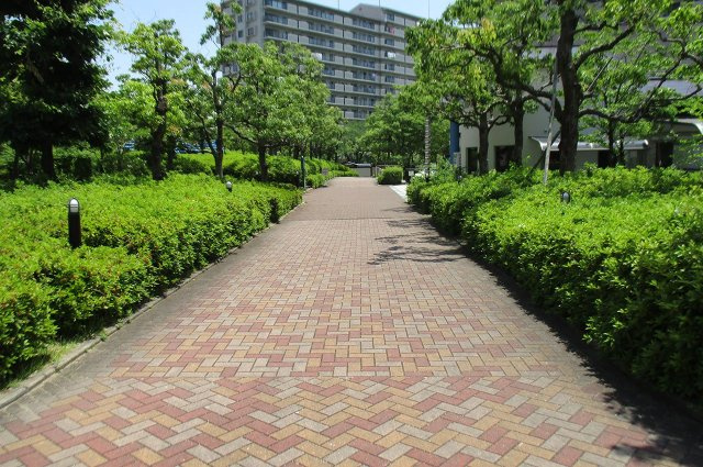 サンシティ貝塚五番館のその他共用部分|敷地内広場